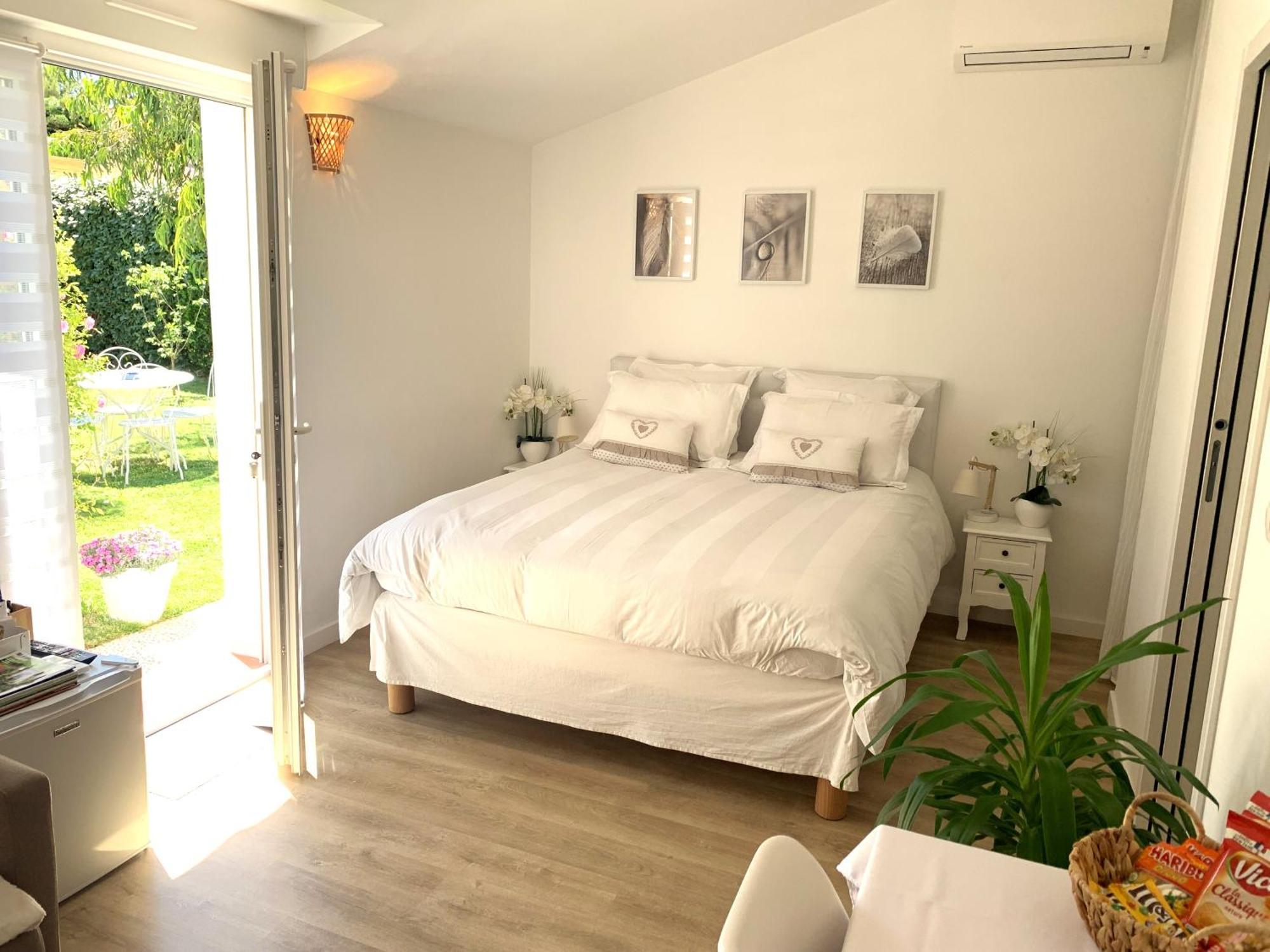 Chambre d'hôtes de charme MERBLEUESOLEIL Six-Fours-les-Plages Exterior foto